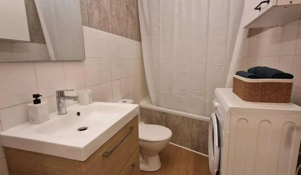Apartment Relax In Nice Zen Studio, Air Conditioning, Sea On Foot France